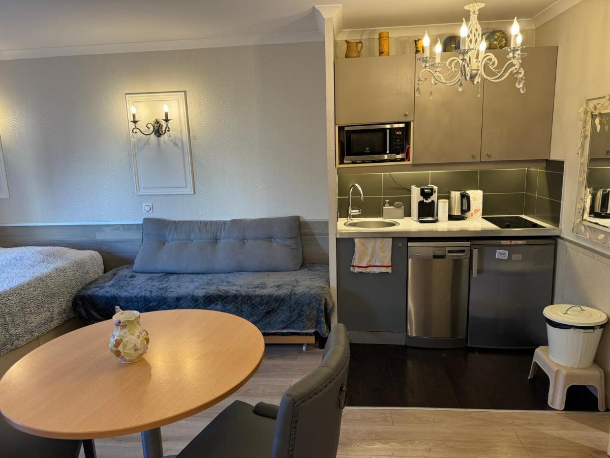Altamira Aparthotel Issy-les-Moulineaux Exterior foto